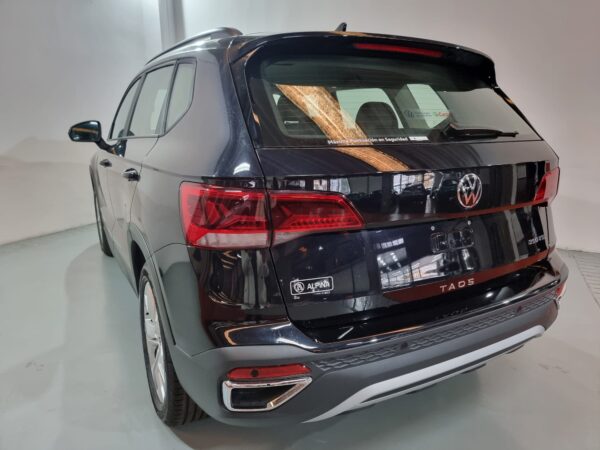 Volkswagen Taos Comfortline - Image 3