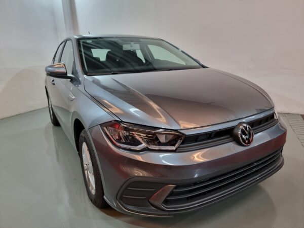 Volkswagen Polo Comfortline - Image 12