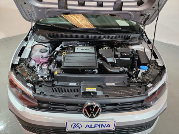 Volkswagen Polo Track 1.0 - Image 6