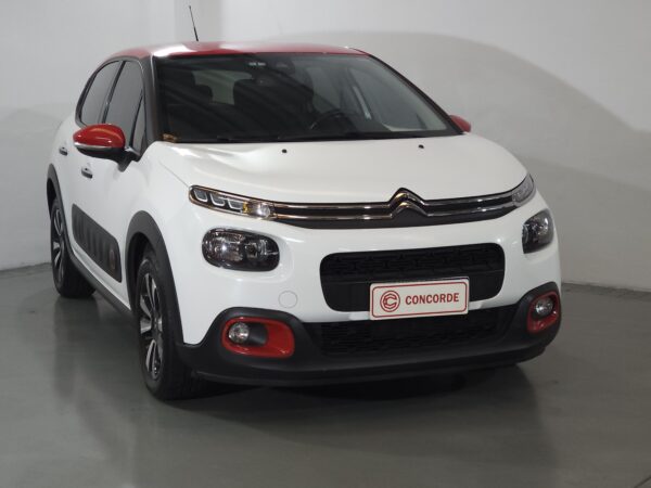 Citroën C3 1.2 Shine Europa - Image 8