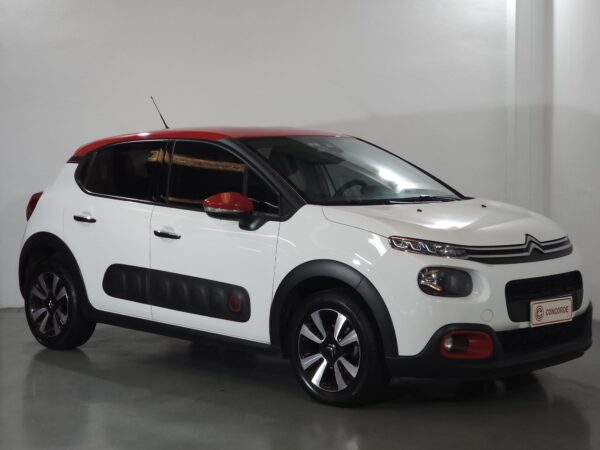 Citroën C3 1.2 Shine Europa - Image 11