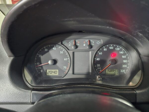 Volkswagen Polo 1.6 - Image 35