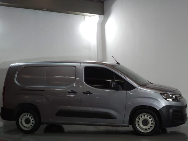 Citroën Berlingo K9 Van - Image 5