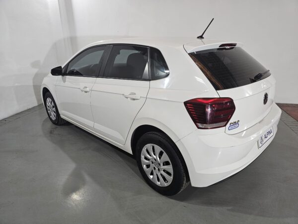 Volkswagen Polo Trendline - Image 24