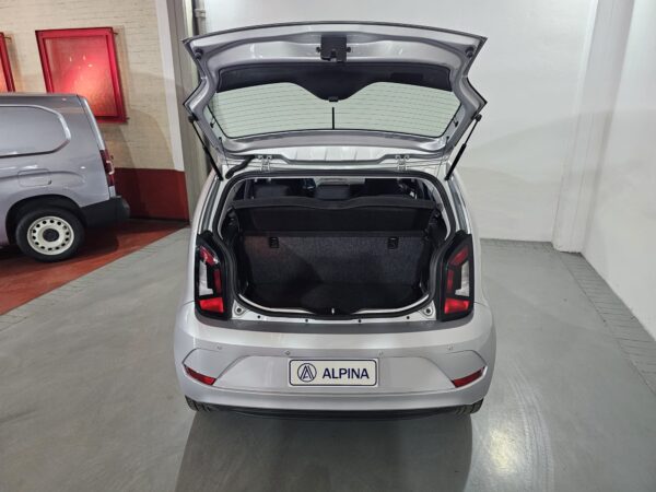 Volkswagen Up! Move - Image 17