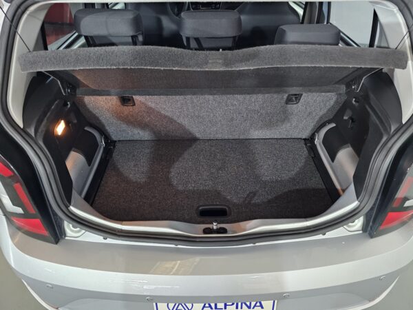 Volkswagen Up! Move - Image 19
