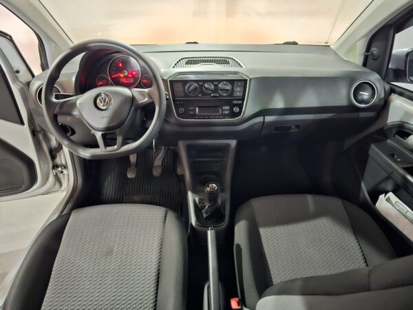 Volkswagen Up! Move - Image 26