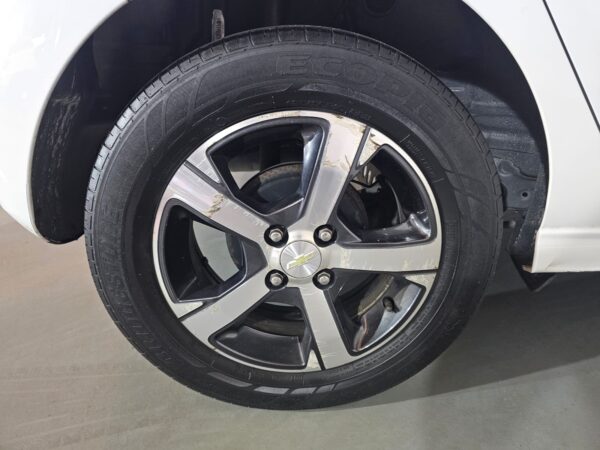 Chevrolet Onix 1.4 Ltz - Image 16
