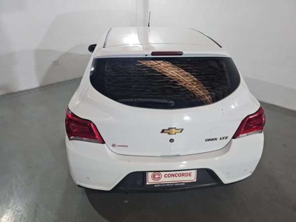 Chevrolet Onix 1.4 Ltz - Image 23
