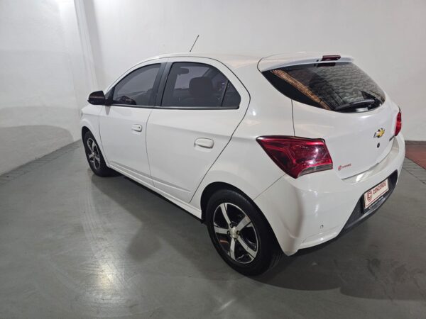 Chevrolet Onix 1.4 Ltz - Image 26