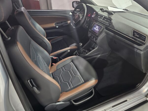 Volkswagen Saveiro 1.6 Cross - Image 10