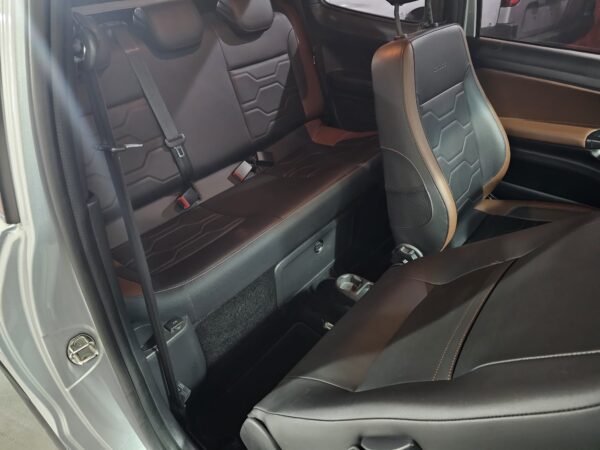 Volkswagen Saveiro 1.6 Cross - Image 12
