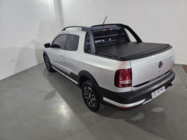 Volkswagen Saveiro 1.6 Cross - Image 15