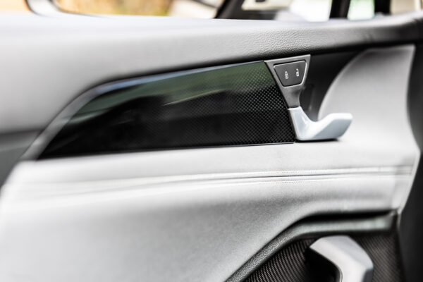 Volkswagen Tiguan - Image 3