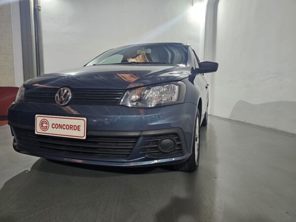 Volkswagen Gol Sedan 1.6 Power - Image 3