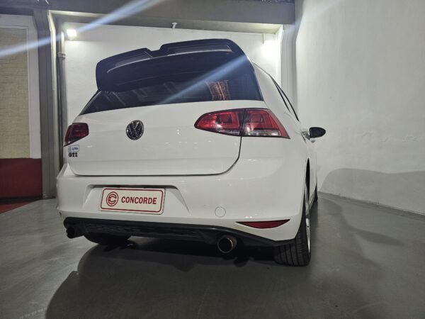 Volkswagen Golf Gti Dsg - Image 18