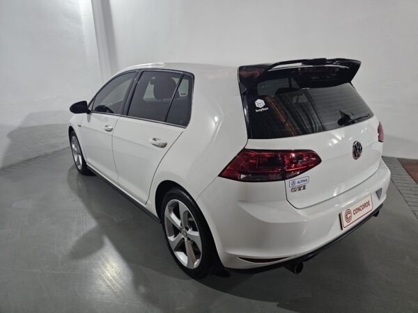 Volkswagen Golf Gti Dsg - Image 23