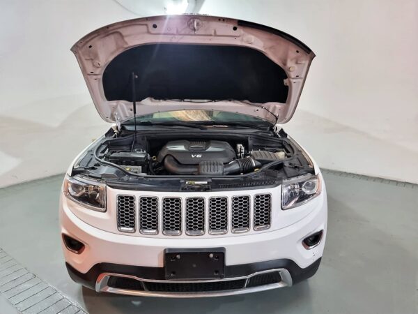 Jeep Cherokee - Image 6