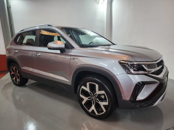 Volkswagen Taos - Image 3