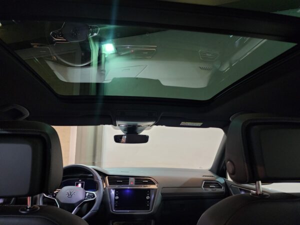 Volkswagen Tiguan - Image 7