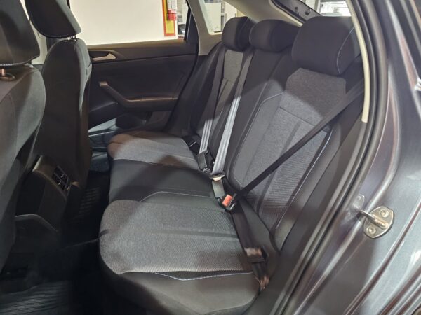 Volkswagen Nivus - Image 2