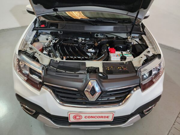 Renault - Image 4