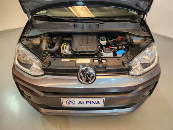 Volkswagen Up - Image 12
