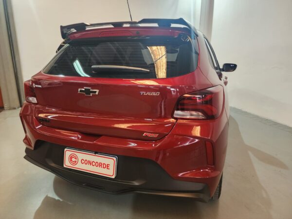 Chevrolet Onix - Image 15
