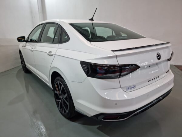 Volkswagen Virtus - Image 4