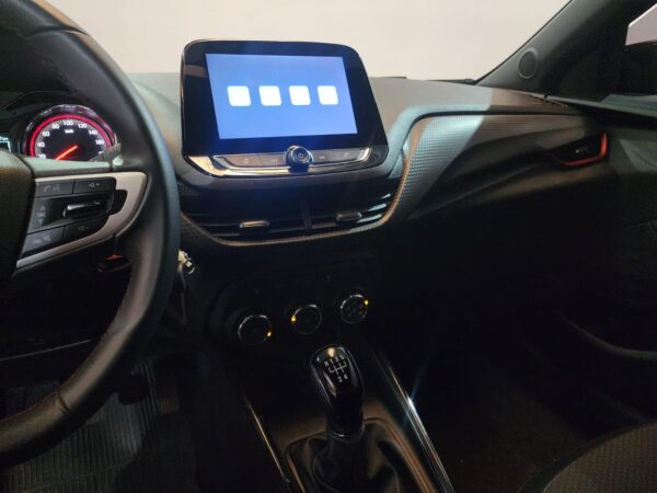 Chevrolet Onix - Image 12