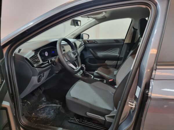 Volkswagen Polo - Image 7