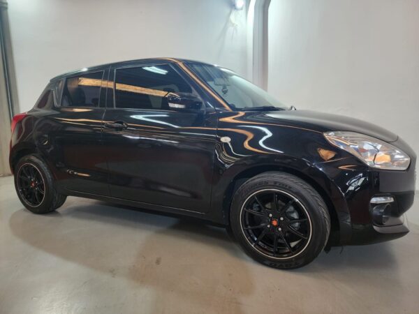 Suzuki Swift - Image 18