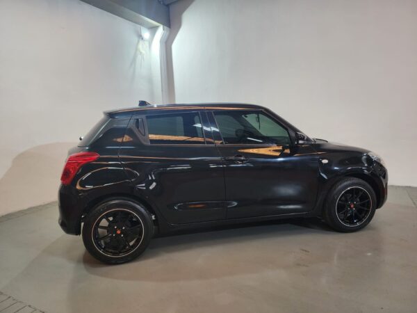 Suzuki Swift - Image 23