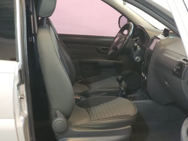 Fiat Strada - Image 16
