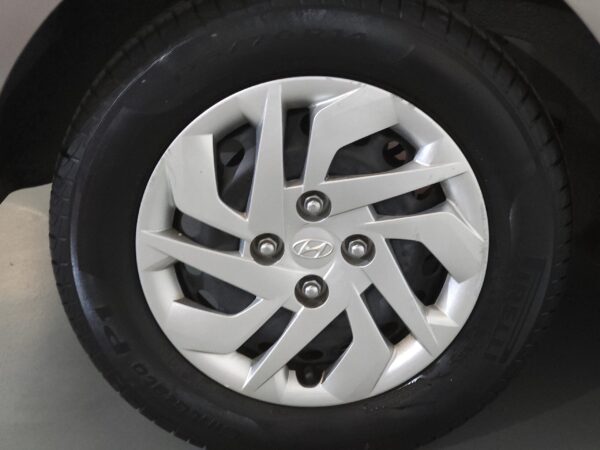 Hyundai HB20 - Image 7