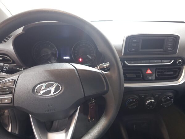 Hyundai HB20 - Image 9