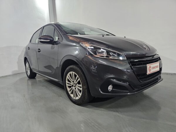 Peugeot 208 Allure - Image 12