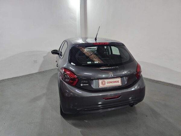 Peugeot 208 Allure - Image 27