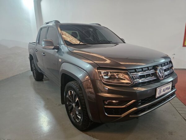 Volkswagen Amarok - Image 8