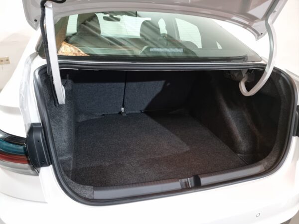 Volkswagen Virtus - Image 8