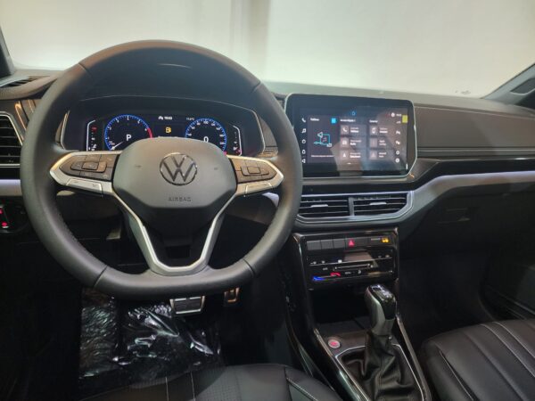 Volkswagen T-Cross - Image 8