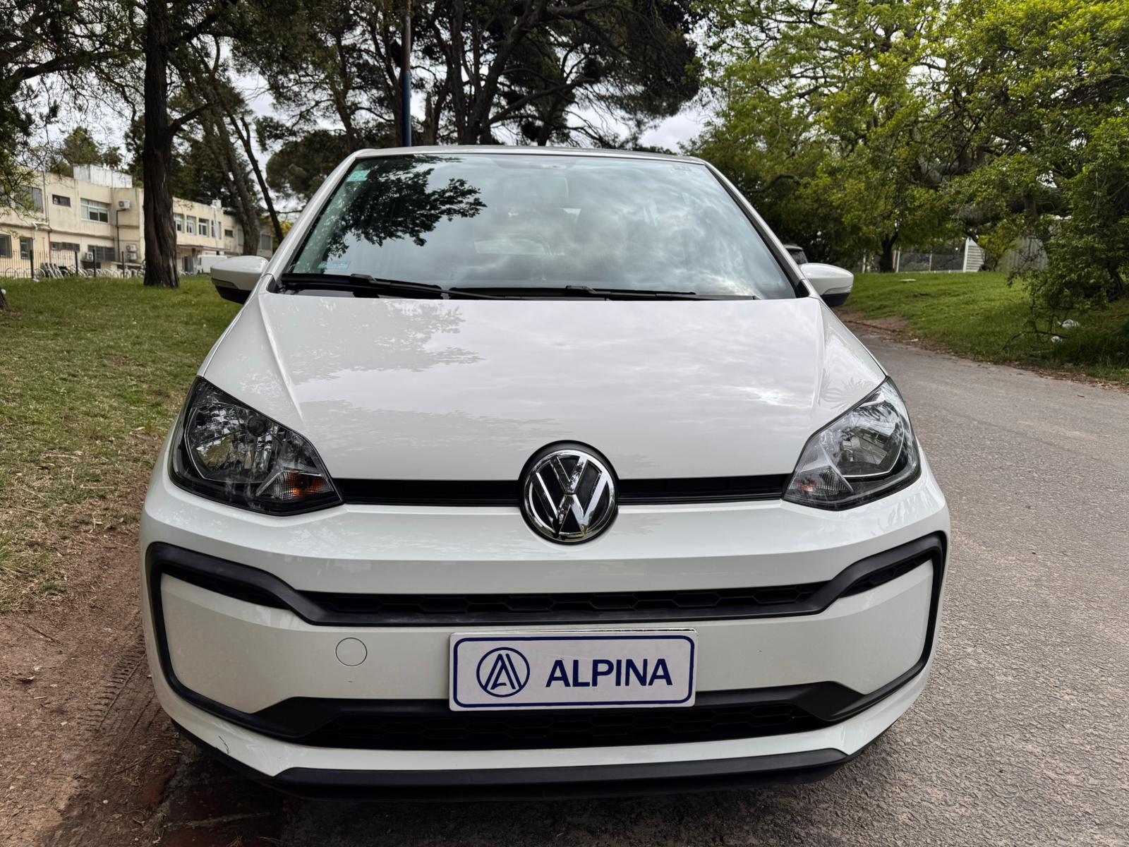 Volkswagen Up! 1.0 Move Up - Image 3