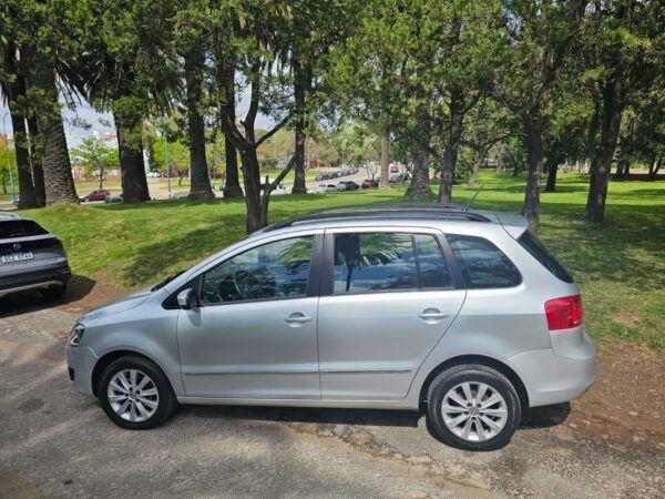 Volkswagen Suran - Image 15