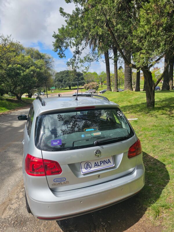 Volkswagen Suran - Image 16