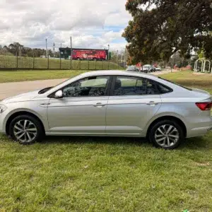 Volkswagen Virtus 1.6 Msi Highline